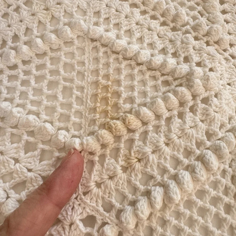 Vtg Hand Crocheted Bedspread Coverlet Floral Stitch Boho Cottage Bed Fringe